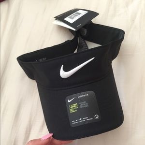 Nike Visor